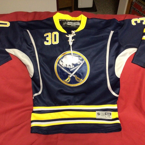 NHL BUFFALO SABRES youth jersey - Picture 1 of 3